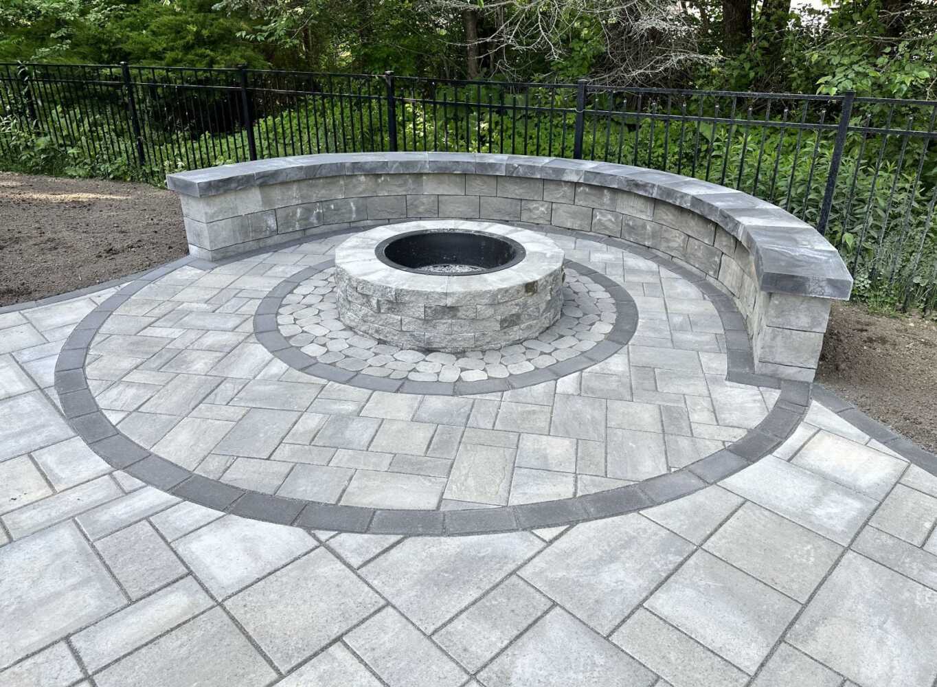 pool-paver-patio-firepit-scarburough-ME firepit-seating wall-pavers